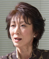 川口マーン惠美氏